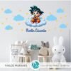 Vinilo Goku Bebé con Nombre Personalizado | Vinilos Muranis Chile